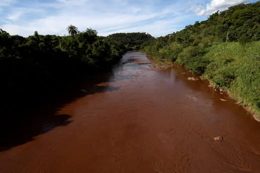 Vale informa início de operação de duas membranas de contenção no Rio Paraopeba