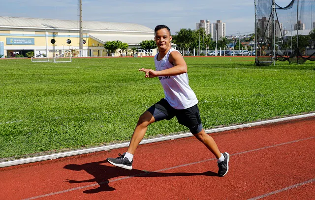 Paratleta de São Caetano conquista título nos 100 m rasos do Brasileiro