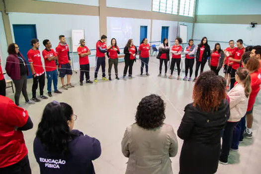 Parceria internacional beneficia 850 alunos de Diadema