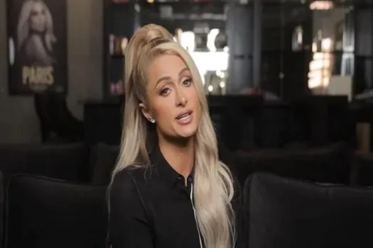 Paris Hilton revela que foi estuprada aos 15 anos e fala em ‘infância roubada’