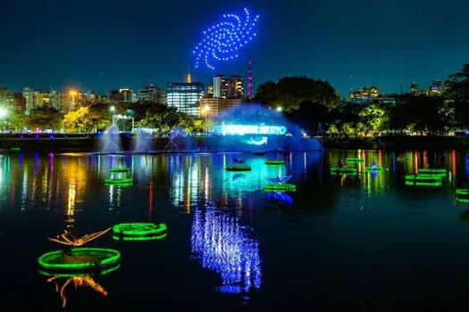 Natal no Ibirapuera tem show de drones iluminados