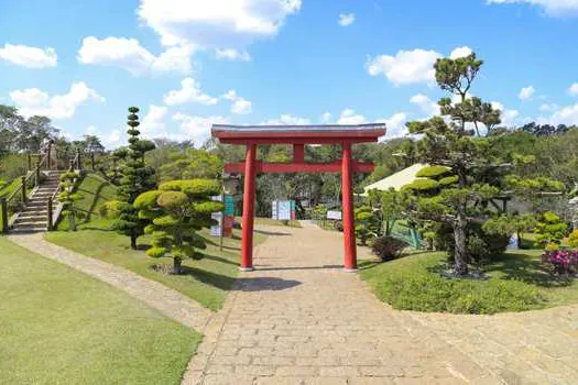 Parque de Itu (SP) possui um dos maiores jardins japoneses do Brasil com 27.500 m² de área