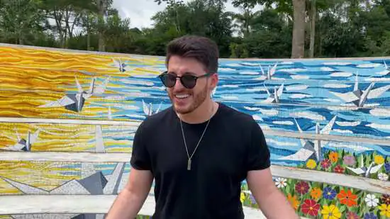 Parque Oriental de Ribeirão Pires é palco para novo videoclipe de Gabriel Smaniotto