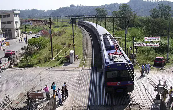 Passagem de nível na Estação Rio Grande da Serra terá interdição total neste domingo (23)