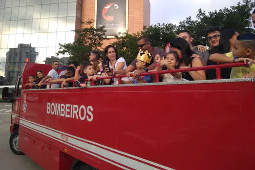 Golden Square Shopping promove o tradicional passeio no Caminhão da Alegria