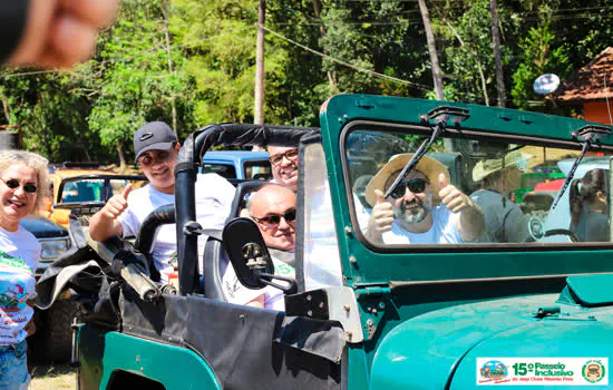 Passeio inclusivo do Jeep Clube reuniu famílias em Ribeirão Pires