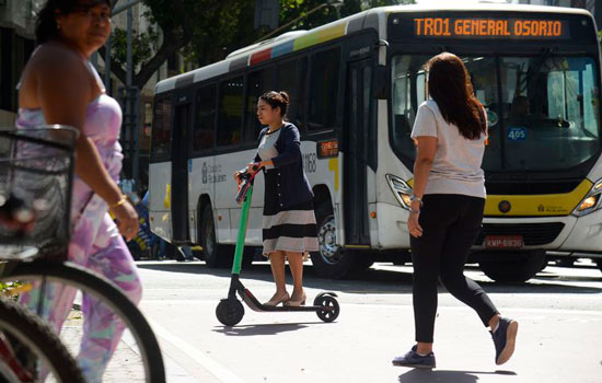 Integração entre transporte público e patinetes chega ao Brasil