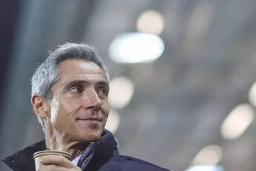 Flamengo anuncia a demissão do técnico português Paulo Sousa e de sua comissão