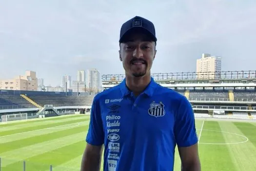 Santos renova contrato de goleiro Paulo Mazoti até dezembro de 2022