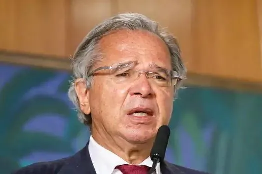 Brasil vai retomar crescimento sustentável com investimento privado, diz Guedes