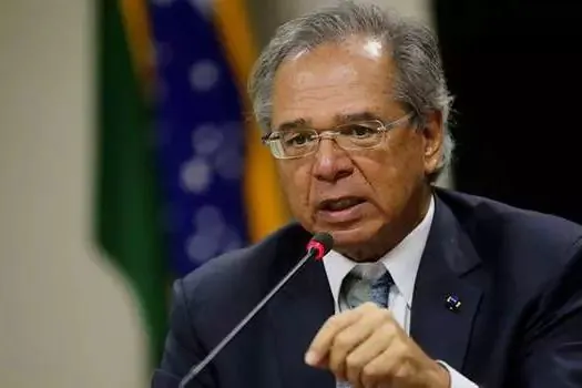 Paulo Guedes diz que país está “decolando mais uma vez”