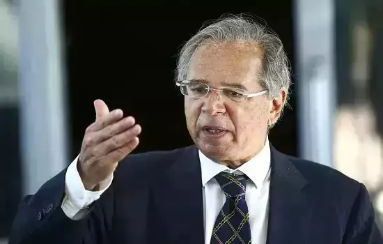 Guedes cita alvo de 60% do PIB para dívida pública