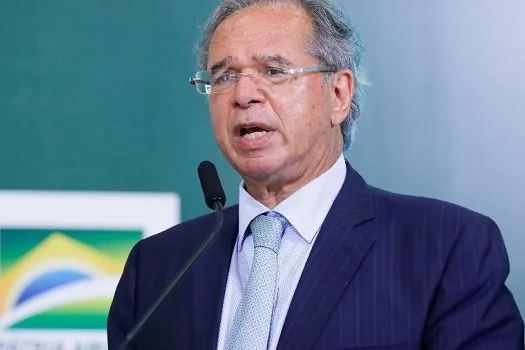 “Eixo do crescimento da economia brasileira é agora o setor privado”, diz Guedes