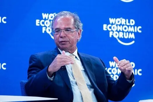 Davos: Guedes defende maior integração e volta a falar da moeda única ‘peso-real’