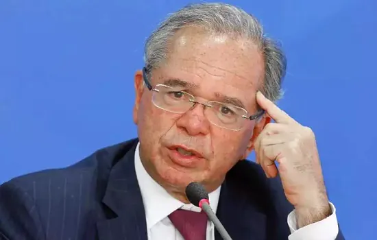 Guedes diz que FMI ‘não ajudou em nada’ e atrapalhou Brasil na pandemia