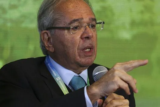 Ministro diz que governo está atuando para reduzir impostos e inflação