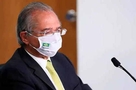 Governo estuda facilitar corte de jornada e salário com piora da pandemia