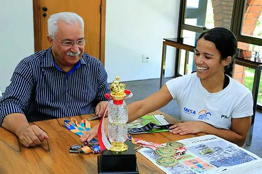 Paratleta de São Caetano vence Maratona Internacional de Porto Alegre