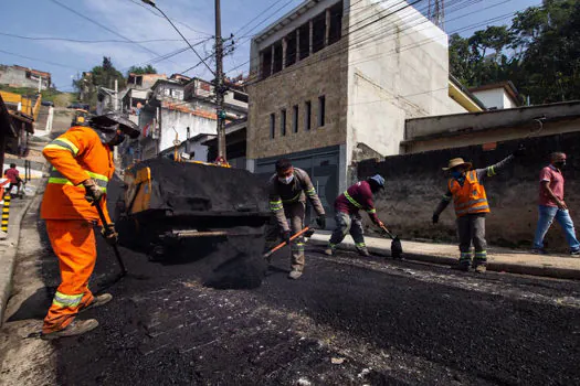 Ribeirão Pires dá sequência às obras de pavimentação do Jardim Caçula