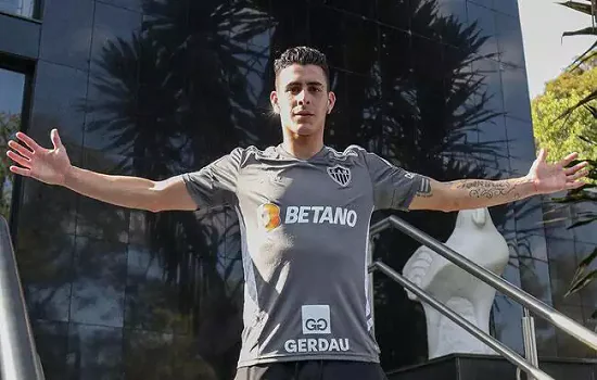 Brincadeira com Pavón na página do Mineirão revolta Atlético-MG: “Inaceitável”