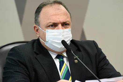 Em fala inicial na CPI da Covid, Pazuello resgata temas polêmicos de Bolsonaro