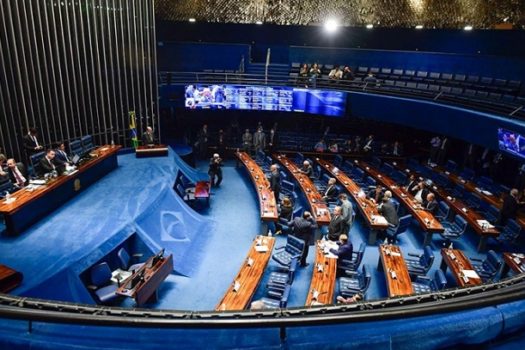 PEC da transição é aprovada em 1º turno no Senado; gastos extras são de R$ 168 bi