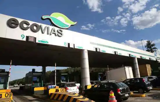 Ecovias prevê passagem de até 440 mil veículos pelas rodovias do SAI no feriado