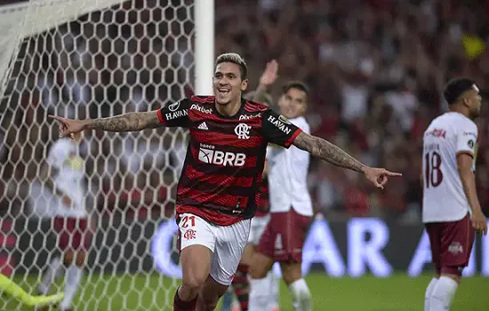 Flamengo faz 300 gols na Libertadores e põe goleada entre as maiores do Brasil