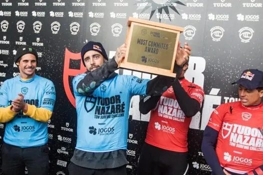 Pedro Scooby volta a competir nas ondas gigantes no Nazaré Tow Surfing Challenge