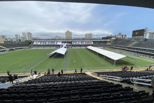 Corpo do Pelé é velado em Santos – SP