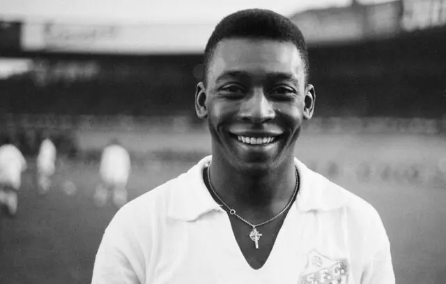 Pelé será homenageado pela CBF na rodada de abertura do Brasileirão e da Série B