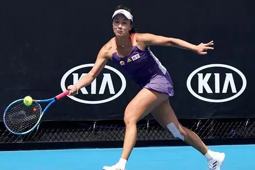 Jornalista diz que WTA coage Peng Shuai ao suspender torneios na China