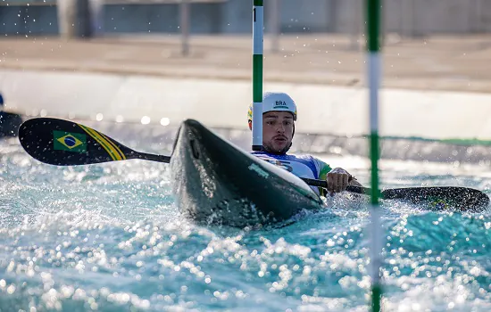 Pepê Gonçalves leva 3 penalidades e fica fora da final da canoagem em Tóquio