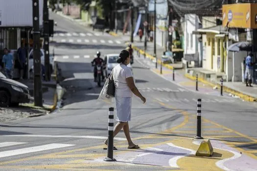 Pernambuco decreta lockdown para conter novo pico da pandemia