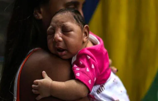 Governo avalia pensão vitalícia a pacientes com microcefalia