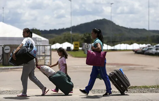 IBGE firma acordos com ONU para recensear imigrantes e refugiados