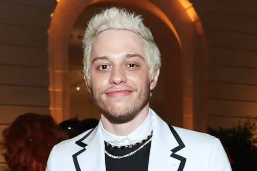 Comediante Pete Davidson é internado para tratar saúde mental