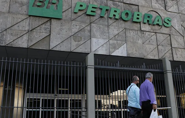 Petrobras reduz em 11