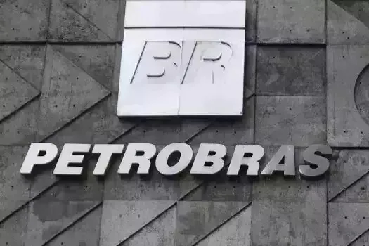 Petrobras: Frequência de reajustes praticados é inferior à dos pontos de venda