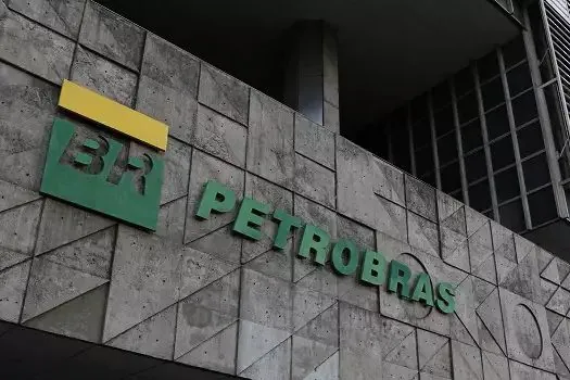 Conselho da Petrobras vai avaliar antecipação de repasses à União