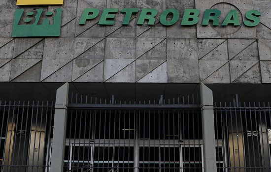 Petrobras aprova nova diretriz de formação de preços dos combustíveis