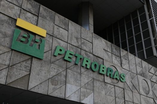 Petrobras faz primeira compra de créditos de carbono