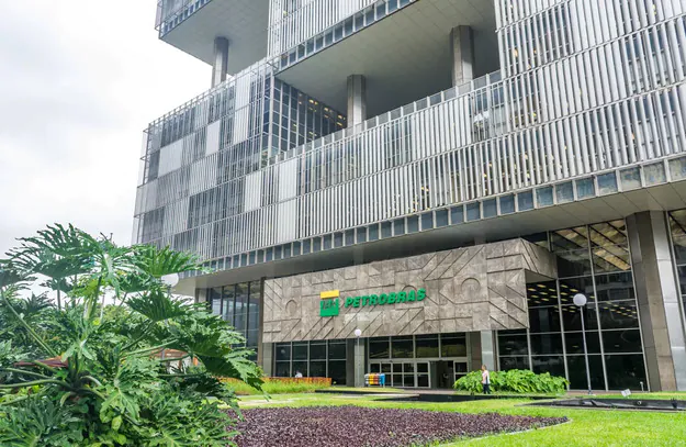 Petroleiros querem que Petrobras abra auditoria interna para apurar vendas