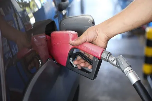 Postos se preparam para aumento no preço da gasolina nesta semana