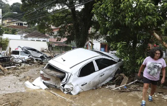 Petrópolis retoma monitoramento da covid-19 após temporal