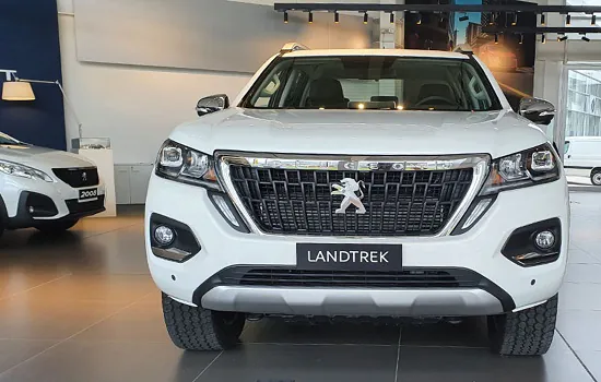 De lá para cá – Peugeot Landtrek chega ao Uruguai