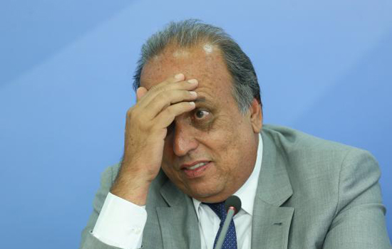 Relatório da PF aponta novos indícios de pagamento de propina a Pezão