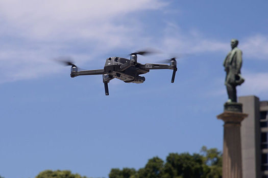 PM vai usar drones para reforçar patrulhamento nas eleições do Rio