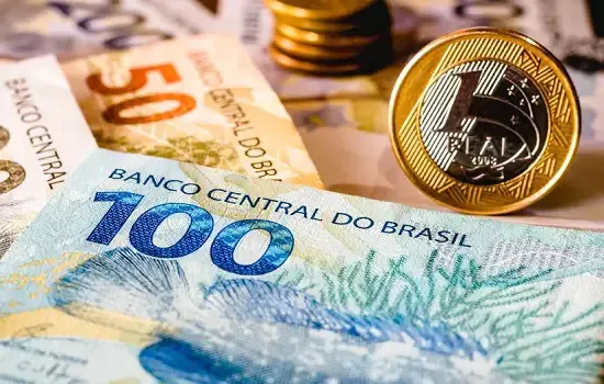 FMI amplia projeção do crescimento do PIB brasileiro para 2