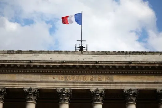 PIB da França cresce 0,1% no 4º trimestre e supera expectativas